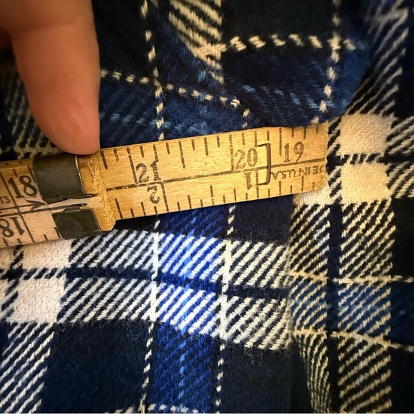 Orvis Navy and Cream Plaid Shirt - Picture 11 of 11